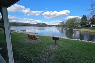 213 Maple Ln, Dixon, IL 61021 - Photo 1