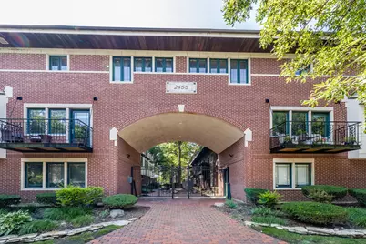 2455 W Ohio Street #13E, Chicago, IL 60612 - Photo 1