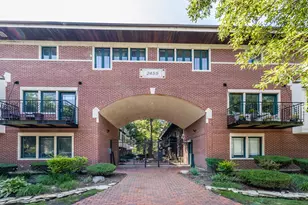 2455 W Ohio St, Chicago, IL 60612 - Photo 1