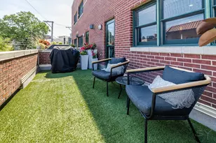 2455 W Ohio St, Chicago, IL 60612 - Photo 12