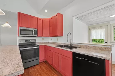 708 E Center Street, Monticello, IL 61856 - Photo 10