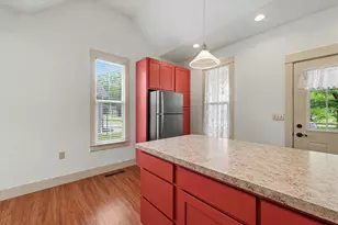 708 E Center St, Monticello, IL 61856 - Photo 8