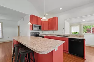 708 E Center St, Monticello, IL 61856 - Photo 6