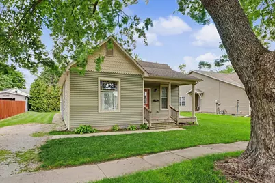 708 E Center Street, Monticello, IL 61856 - Photo 2