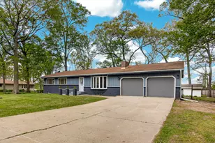 4331 Jennel Dr, Rockton, IL 61072 - Photo 1