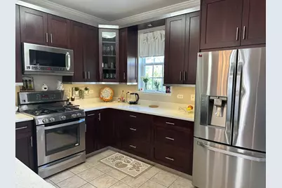 172 N East River Road #R, Des Plaines, IL 60016 - Photo 12