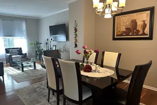 172 N East River Rd, Des Plaines, IL 60016 - Photo 10