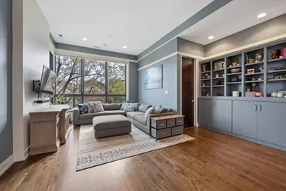 1622 W Julian Street #2, Chicago, IL 60622 - Photo 12