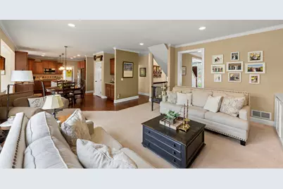 1N003 Richard Avenue, Wheaton, IL 60187 - Photo 8