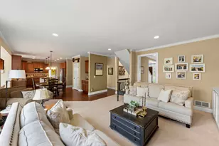 1N003 Richard Ave, Wheaton, IL 60187 - Photo 8