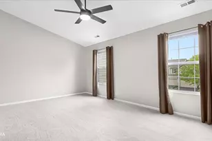 1698 Fredericksburg Ln, Aurora, IL 60503 - Photo 14