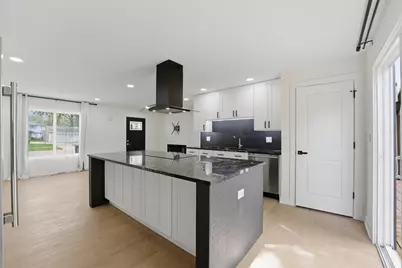 231 Saint Marys Parkway, Buffalo Grove, IL 60089 - Photo 10