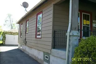 358 Calumet Blvd, Harvey, IL 60426 - Photo 2