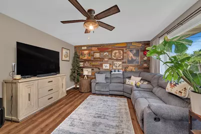 338 Orchard Lane, Braidwood, IL 60408 - Photo 6