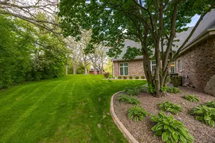 7S460 Donwood Dr, Naperville, IL 60540 - Photo 58