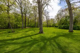 7S460 Donwood Dr, Naperville, IL 60540 - Photo 60