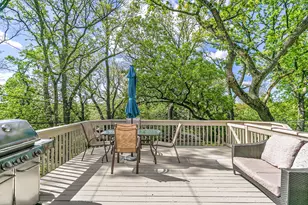 602 Delaware Dr, Lake in the Hills, IL 60156 - Photo 10