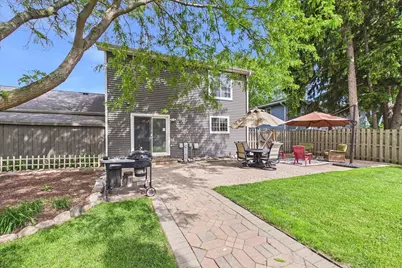 816 Belle Plaine Avenue, Gurnee, IL 60031 - Photo 18
