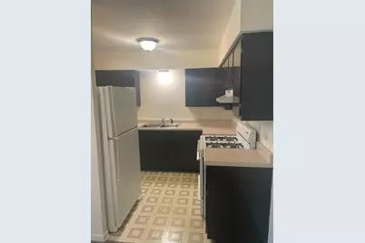 4925 W 109th Street #102, Oak Lawn, IL 60453 - Photo 4