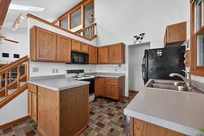 1110 White Pine Drive, Dixon, IL 61021 - Photo 20
