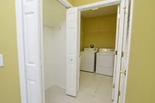 6801 N Milwaukee Ave, Niles, IL 60714 - Photo 26