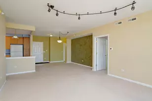 6801 N Milwaukee Ave, Niles, IL 60714 - Photo 10