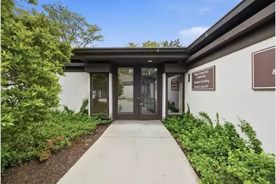 2210 Dean Street #I, Saint Charles, IL 60174 - Photo 4