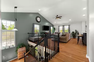1948 Sundrop Ct, Bartlett, IL 60103 - Photo 10