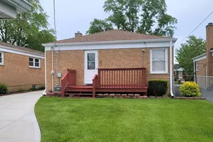 3634 Sarah St, Franklin Park, IL 60131 - Photo 2