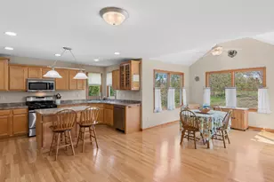 1305 W Northwind Dr, Sandwich, IL 60548 - Photo 8