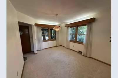 820 11th Street, Dewitt, IA 52472 - Photo 10