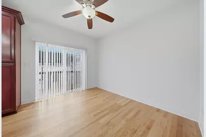 7204 W 83rd Street, Bridgeview, IL 60455 - Photo 10