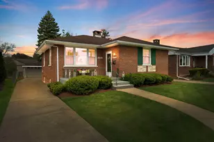 2226 Hawthorne Ave, Westchester, IL 60154 - Photo 2