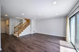 1696 Darwin Ct, Wheaton, IL 60189 - Photo 4
