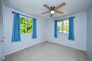 1696 Darwin Ct, Wheaton, IL 60189 - Photo 16