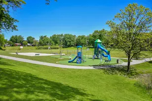 1696 Darwin Ct, Wheaton, IL 60189 - Photo 28