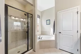3871 Crooked Creek Dr, Elgin, IL 60124 - Photo 22