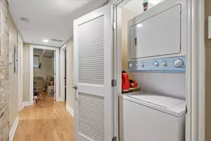 1217 W Sunnyside Ave, Chicago, IL 60640 - Photo 10