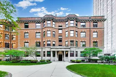 674 W Irving Park Road #F6, Chicago, IL 60613 - Photo 2