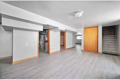 1338 N Massasoit Avenue, Chicago, IL 60651 - Photo 12