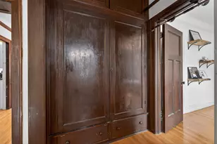 5443 S E View Park, Chicago, IL 60615 - Photo 16