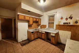 5242 S Sangamon St, Chicago, IL 60609 - Photo 6