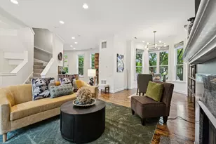 2477 W Montrose Ave, Chicago, IL 60618 - Photo 16
