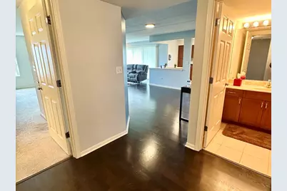 390 S Western Avenue #605, Des Plaines, IL 60016 - Photo 8