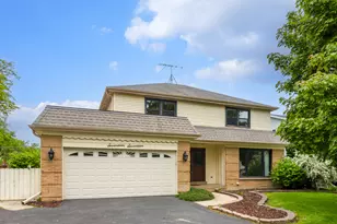1717 N Burning Bush Ln, Mount Prospect, IL 60056 - Photo 1