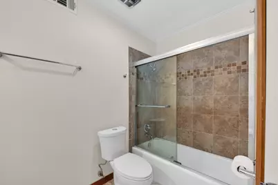 1717 N Burning Bush Lane, Mount Prospect, IL 60056 - Photo 22