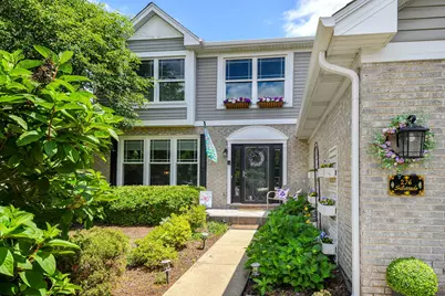 276 Silverado Street, Bolingbrook, IL 60490 - Photo 2