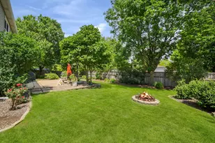 276 Silverado St, Bolingbrook, IL 60490 - Photo 10