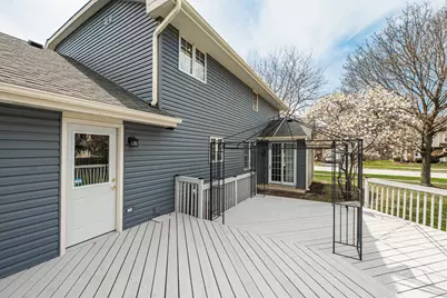 1404 Halifax Drive, Mundelein, IL 60060 - Photo 54