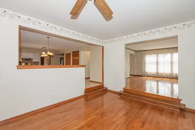 1404 Halifax Drive, Mundelein, IL 60060 - Photo 12
